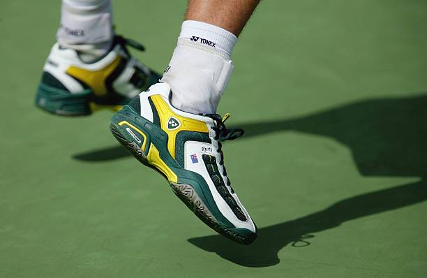 best badminton shoes